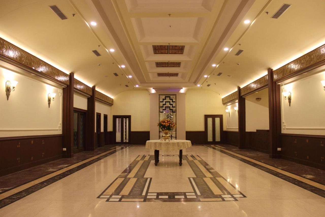 Woodville Palace Hotel Shimla Zewnętrze zdjęcie